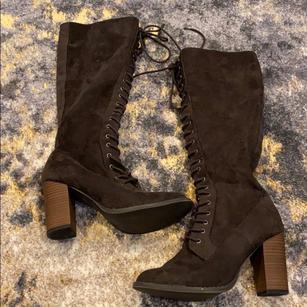 Lace up heeled boots